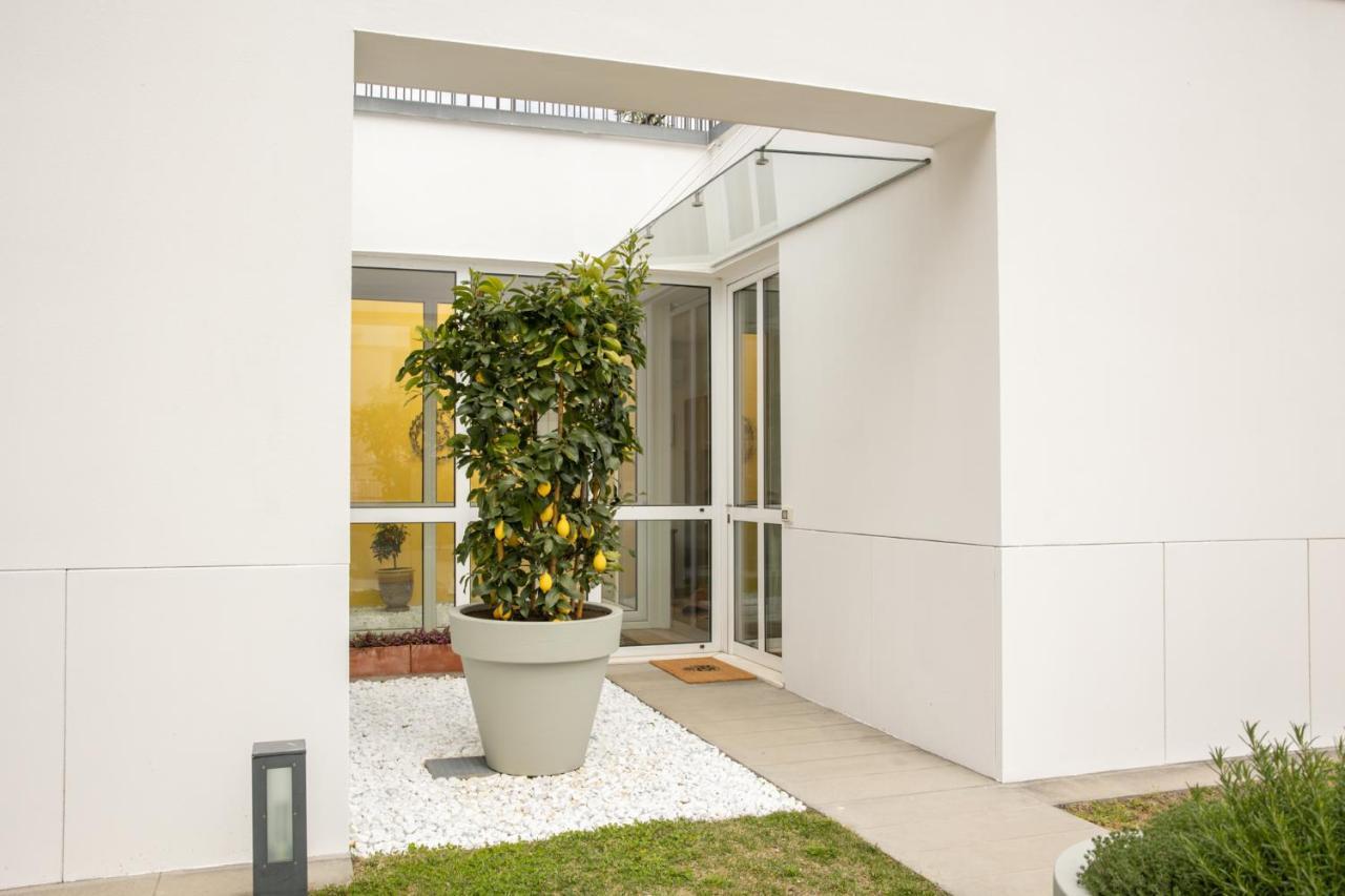 Lakefront Contemporary - By My Home In Como Cadenabbia Extérieur photo